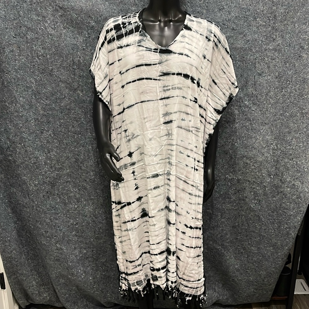 NEW BeautyBatik WOMENS L-XXL White/Black Zebra Cute Long Maxi Dress Loungewear